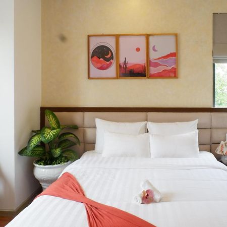 Tasme Hotel Da Lat Zewnętrze zdjęcie